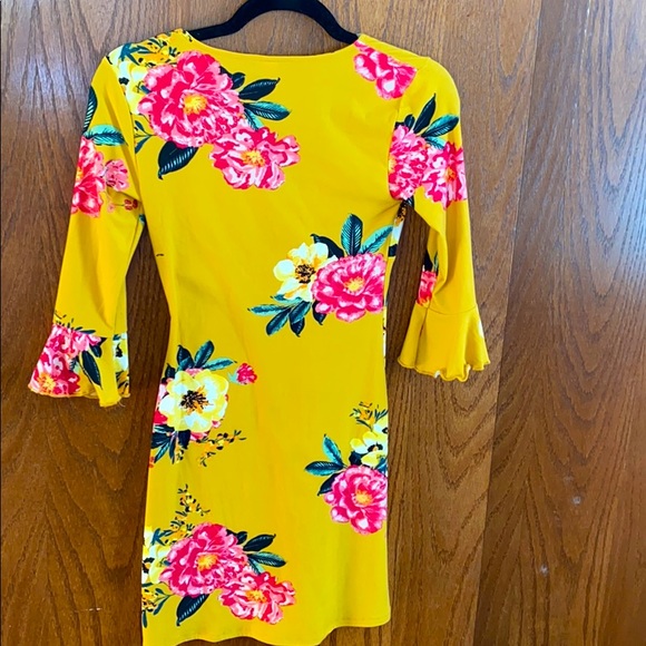 Dress - Picture 2 of 2